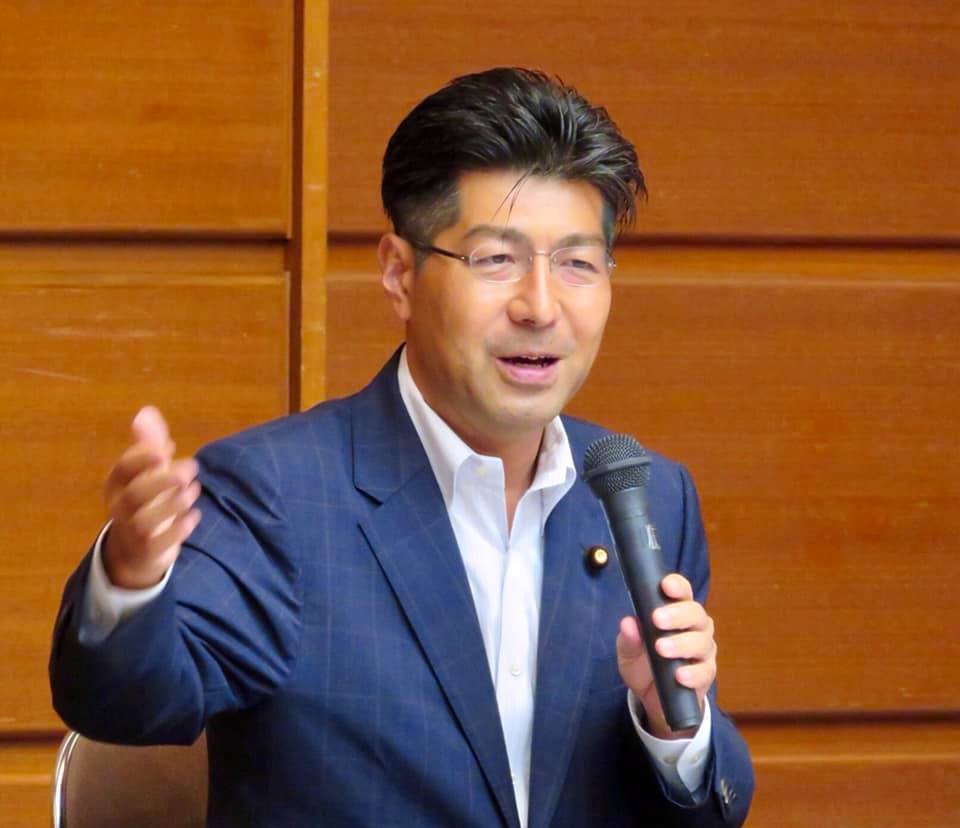 「日本語教育推進法」の報告講演会に講師として出席