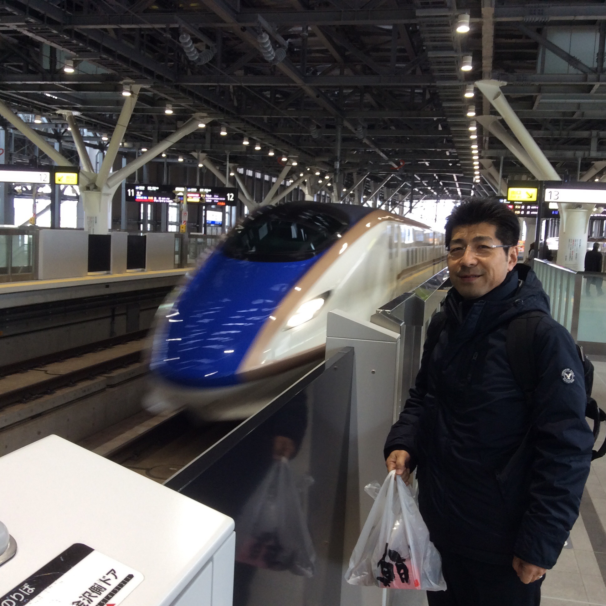北陸新幹線の開業に沸く石川県・富山県にやってまいりました。