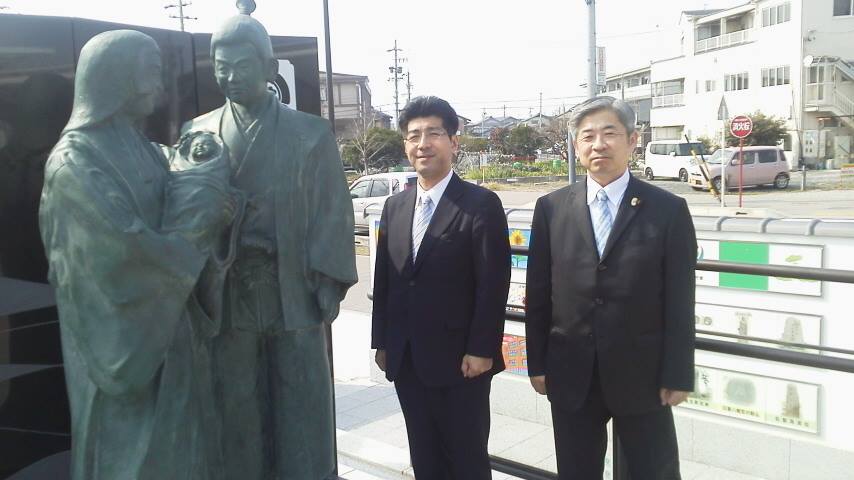 信長の生誕の像のある愛西市を、竹村仁司愛西市議にご一緒いただき、訪問してきました。