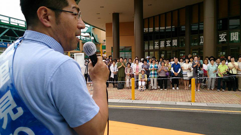 清須市内２ヶ所で街頭演説会を行いました。午後は山口代表にお越しいただいての街頭演説会を行います！ 今日も走ります！