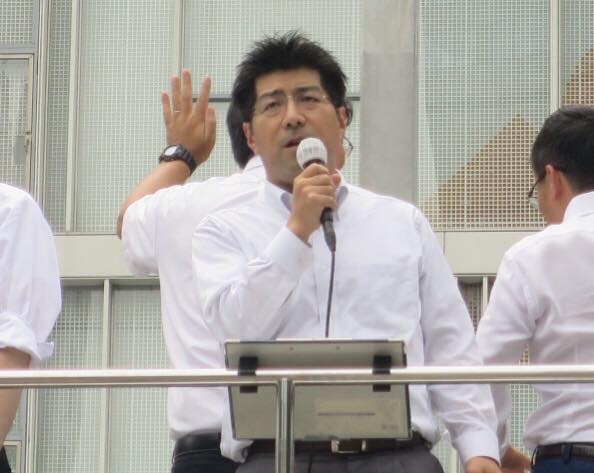 名古屋駅前で終戦記念日を前に公明党愛知県本部として記念の街頭演説会