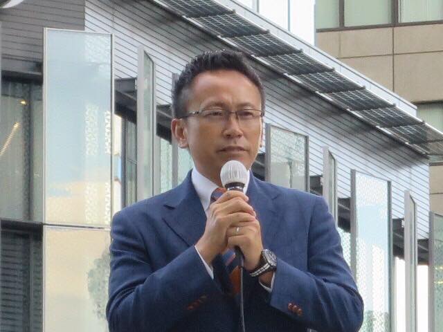 伊藤わたる県本部代表と名古屋に戻って、名古屋駅前で街頭演説