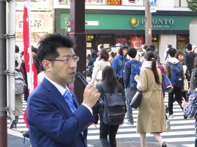 名古屋駅近くで街頭演説