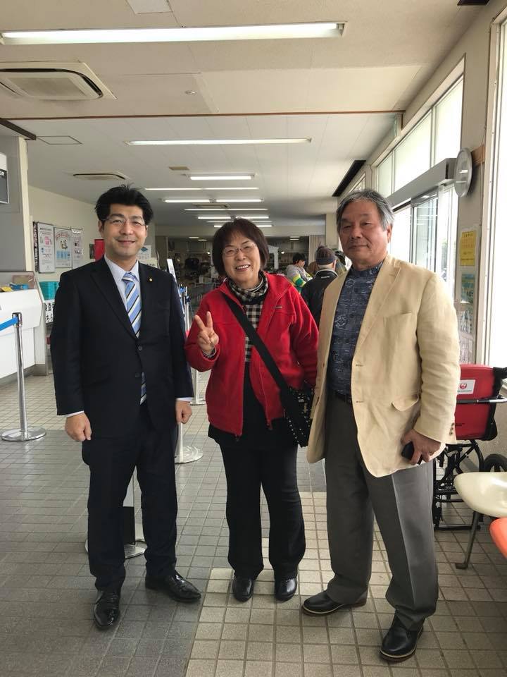 女将・林しず枝さんが、町会副議長でもあるご主人・林隆壽さんとともにお見送りに来てくださいました
