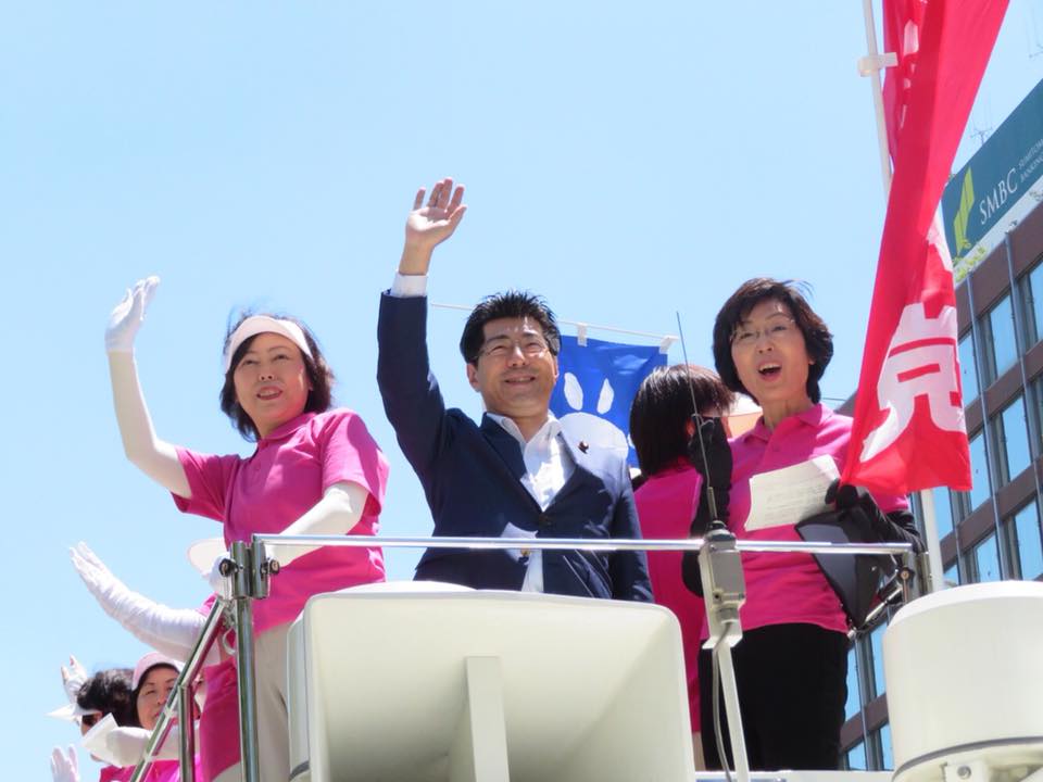 公明党愛知県本部女性局の皆様と名古屋駅前で街頭演説会