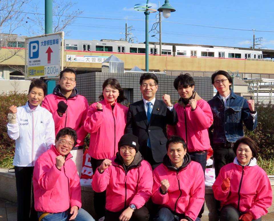 名古屋市北区で、はせがわ由美子市会議員、党青年局の代表と街頭演説