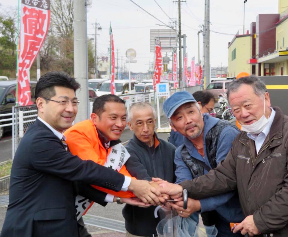 豊田市内で新人・加藤たかし県会議員候補と街頭演説