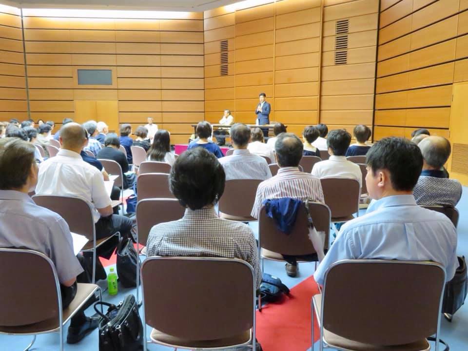 「日本語教育推進法」の報告講演会に講師として出席