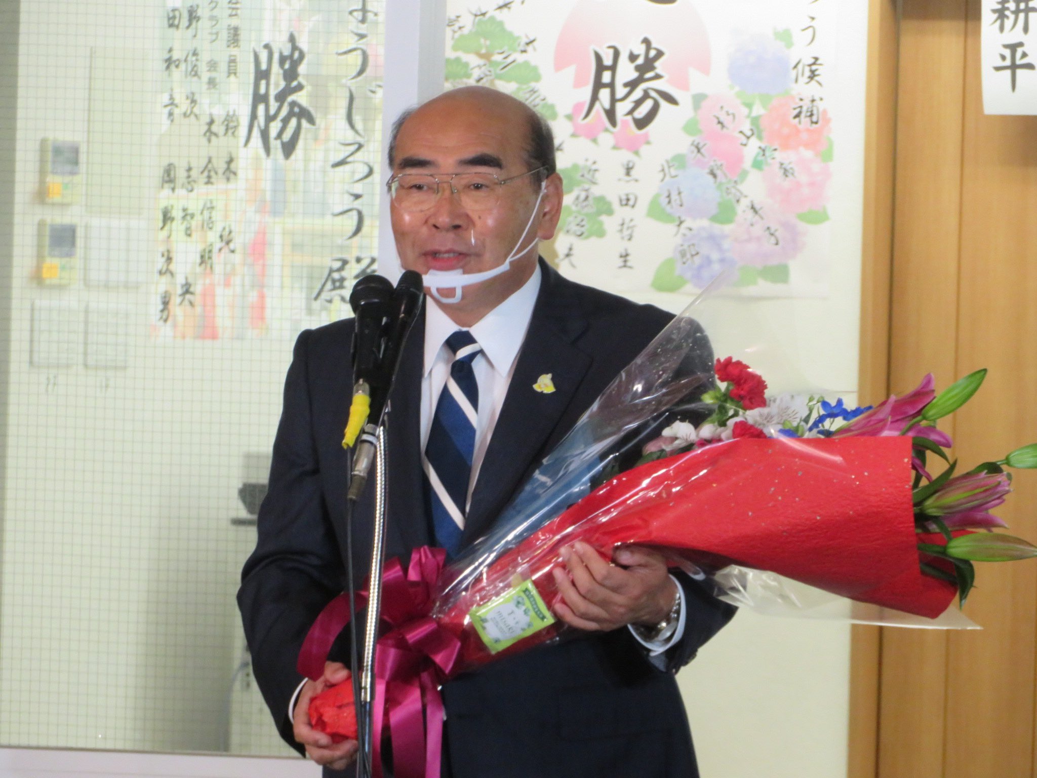 稲沢市長選挙、加藤じょうじろう候補、再選