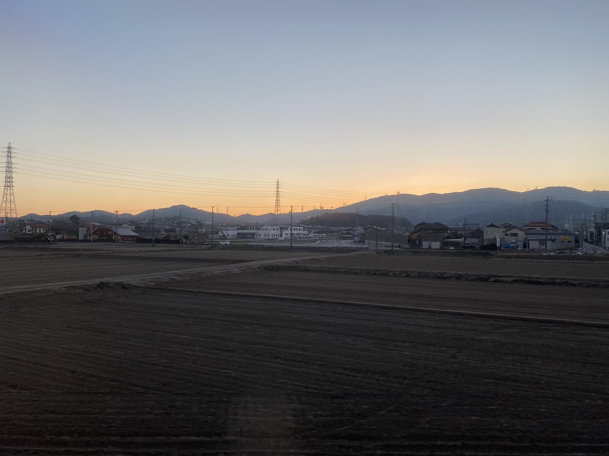 幸田町から見える遠望峰山〜桑谷山に連なる山々