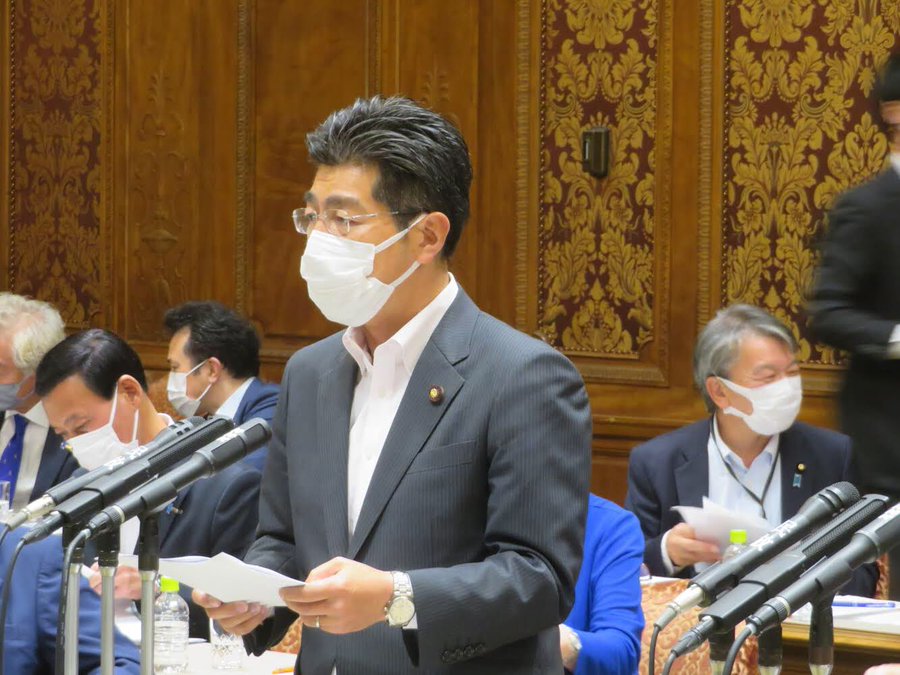 決算委員会で岸田首相に訴えました