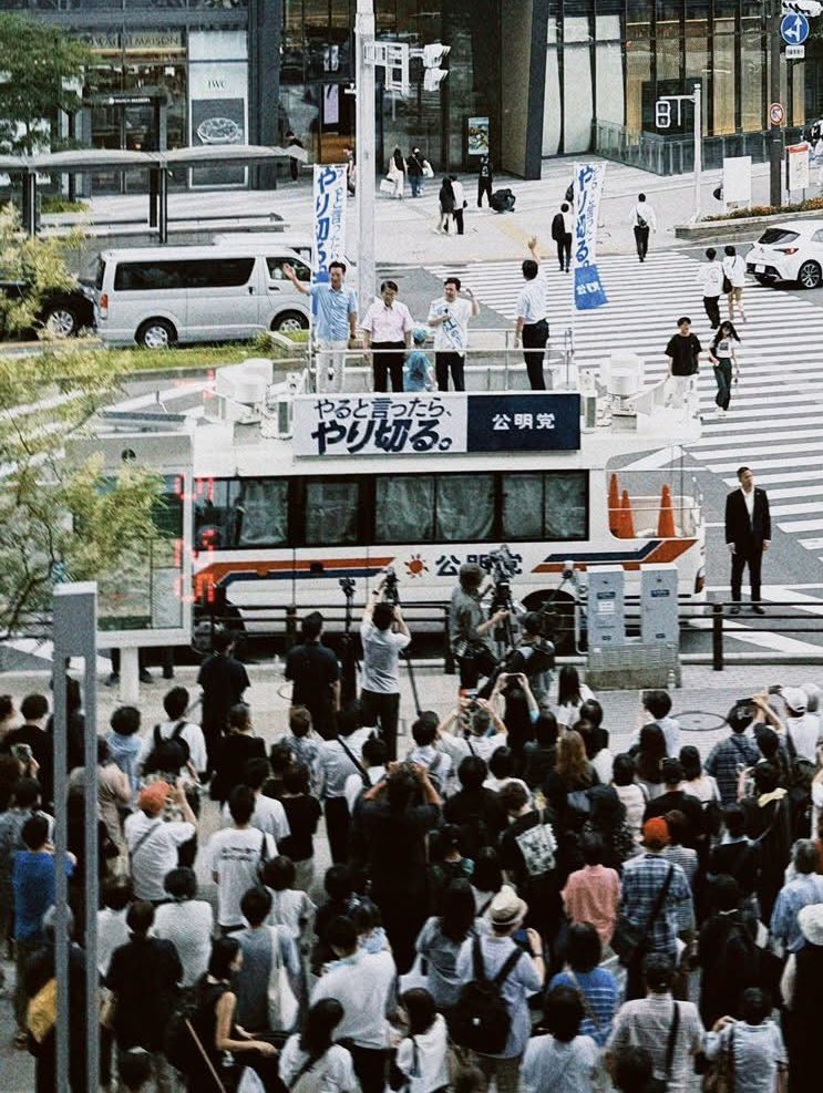 安江のぶお 選挙戦初の週末の街頭遊説も元気一杯