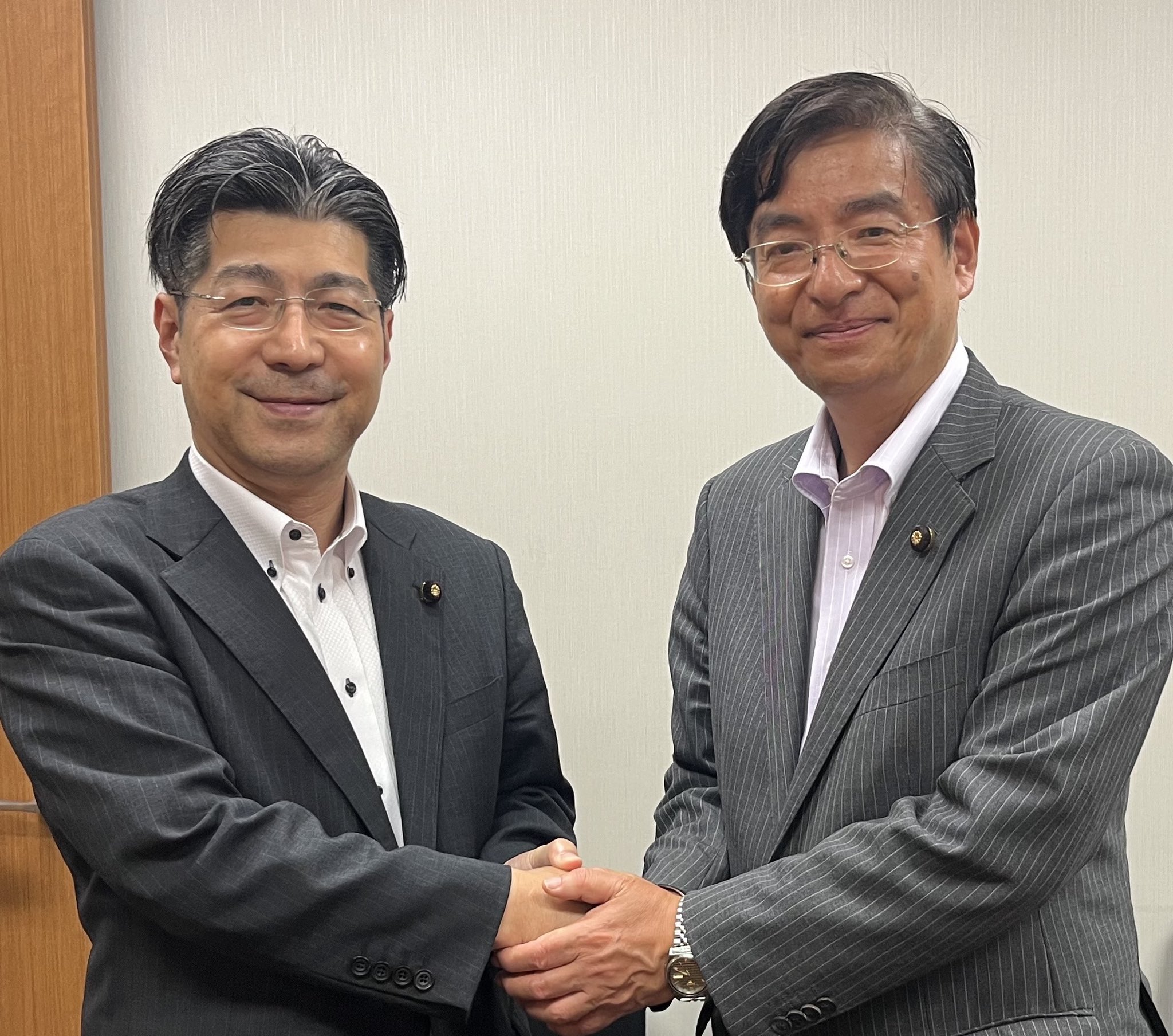 引退する山本博司議員にもご挨拶