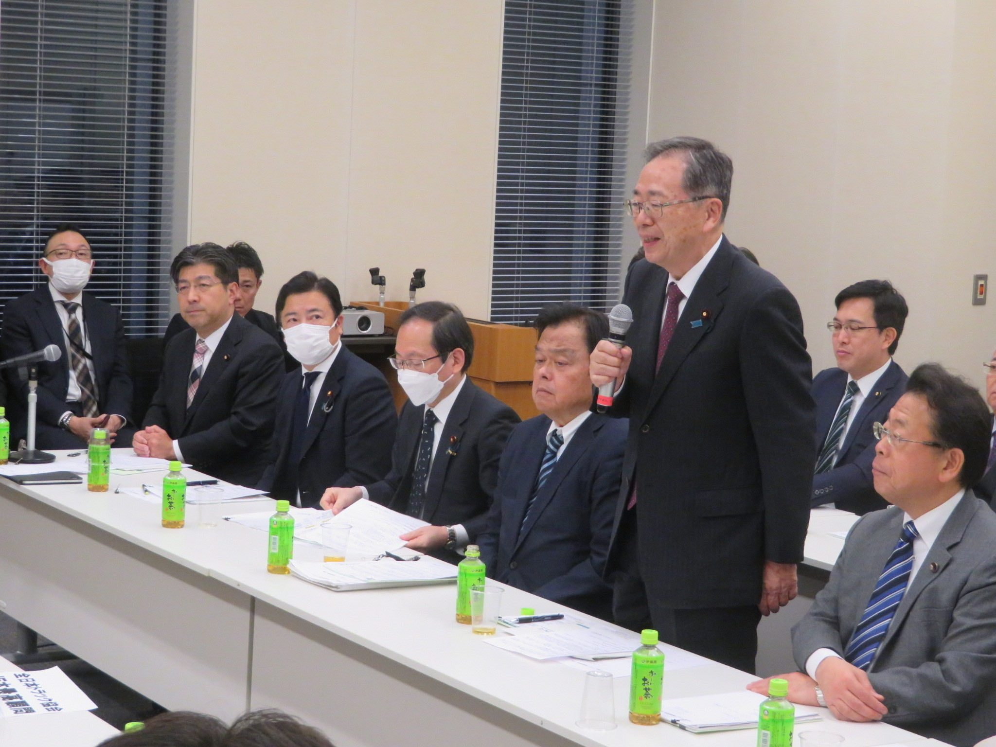 全日本トラック協会より要望を受け、決議