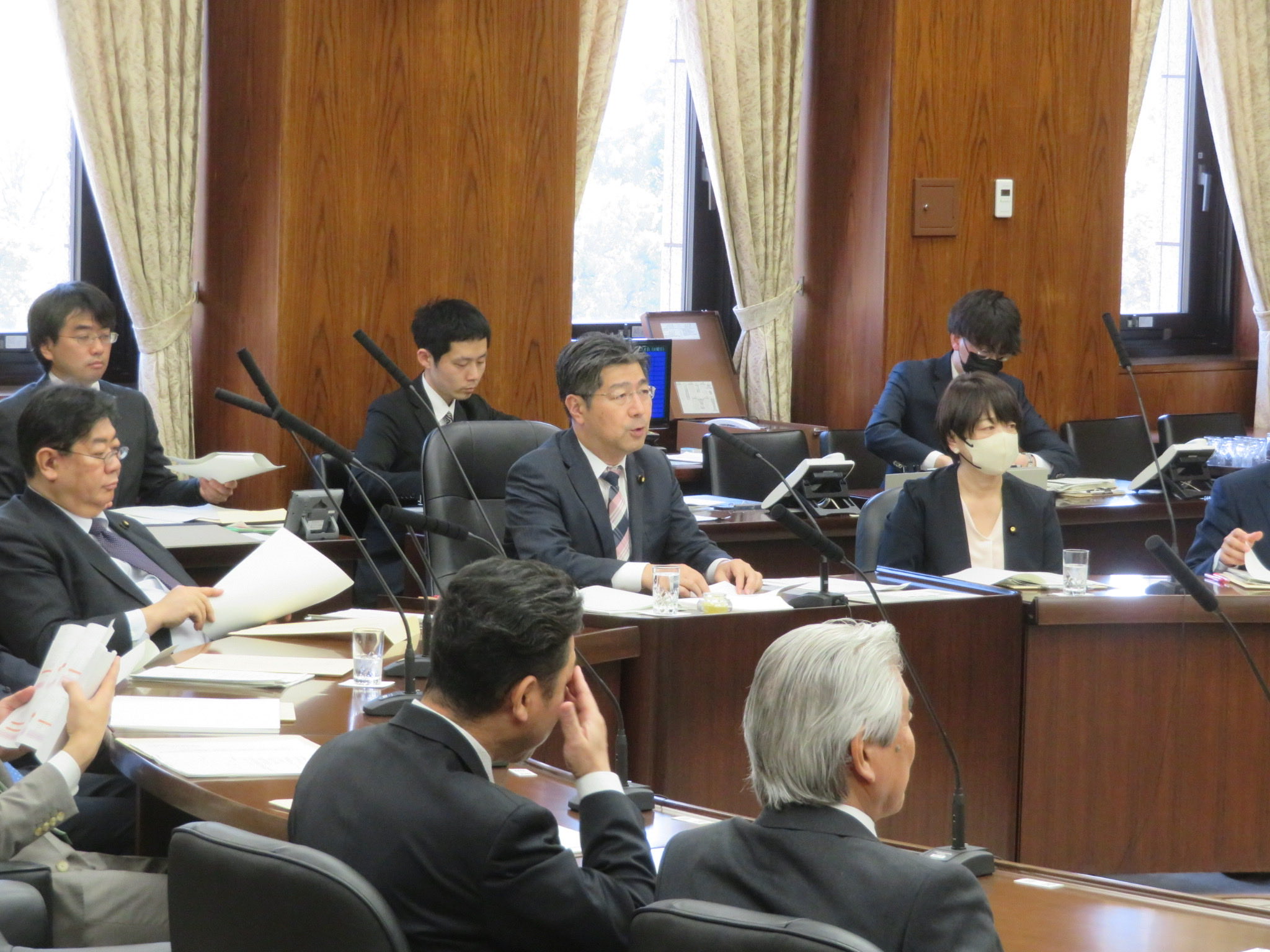 外交防衛委員会では、茂木敏充外務大臣・小泉進次郎防衛大臣から、所信演説を聞きました