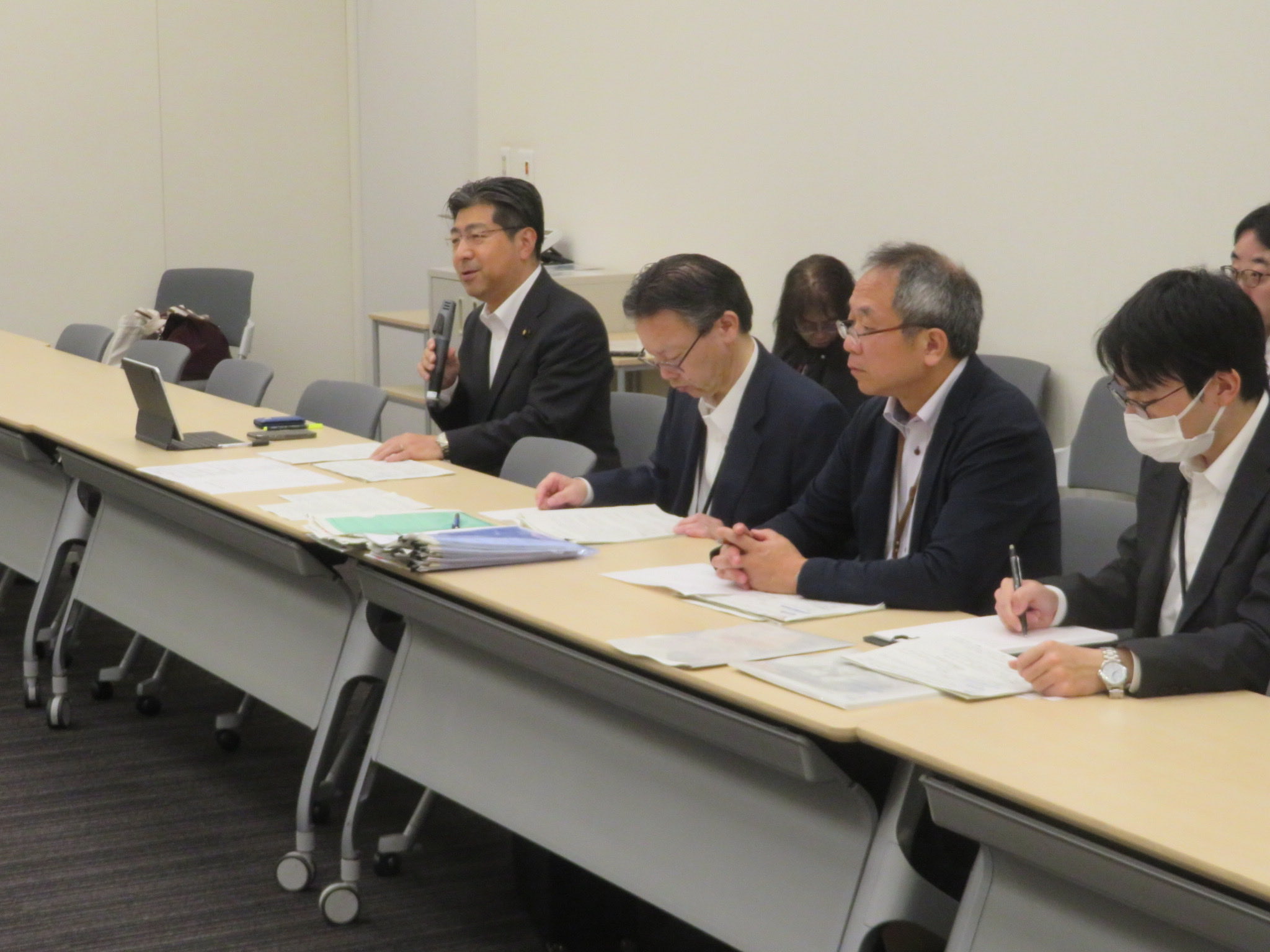 医療的ケア児 支援法の改正について、法案としてまとめ、いよいよ国会提出に向け、各政党に審査をお願いしています。