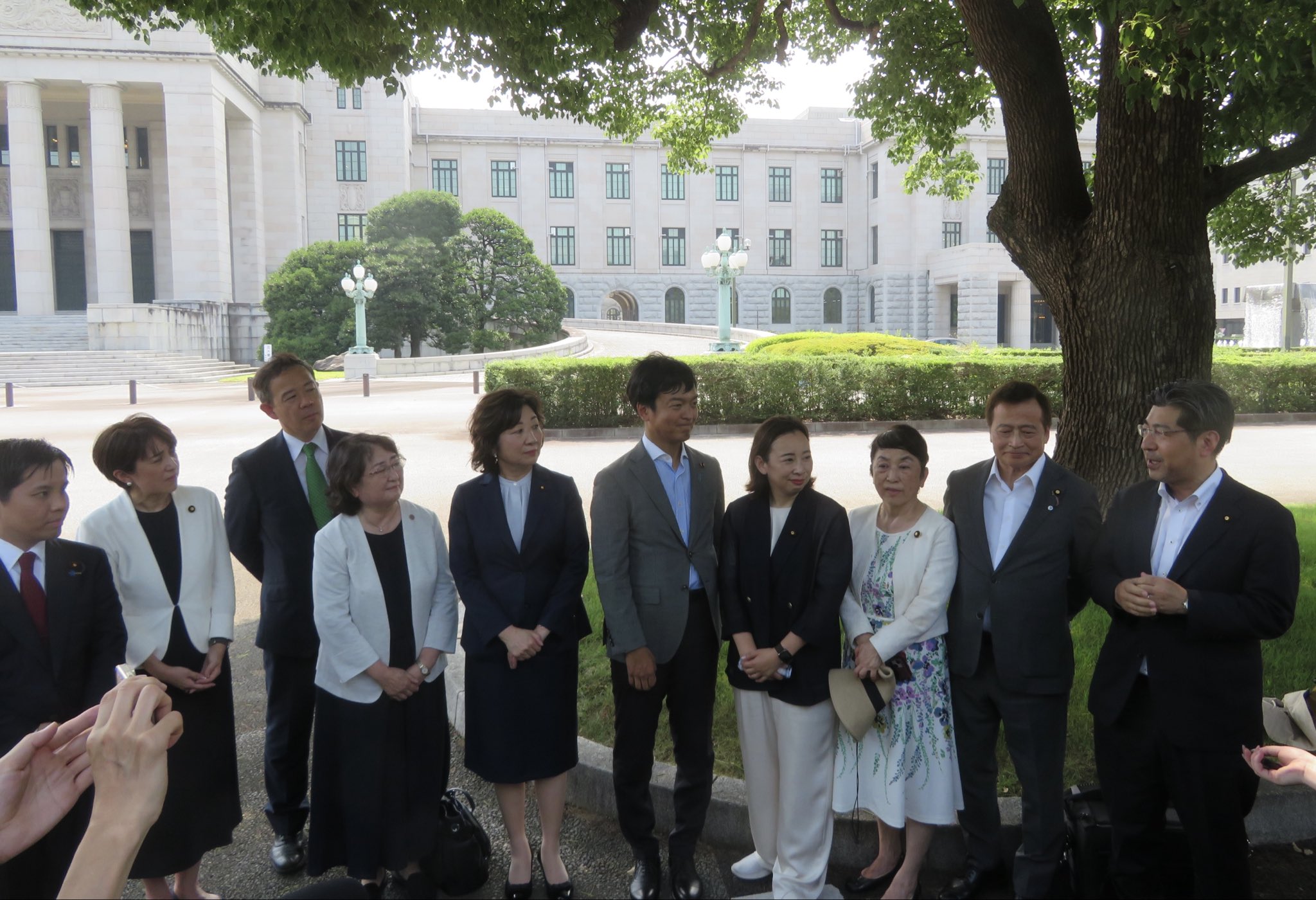 医療的ケア児支援法の改正本案が全会一致