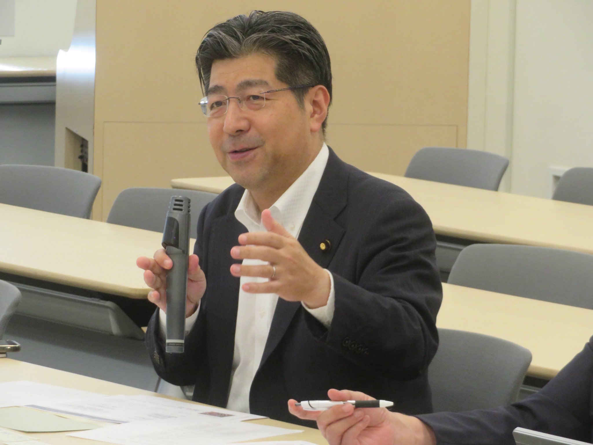 全建総連（全国建設労働組合総連合）の鈴木貴雄委員長はじめ全国から集まった役員の皆様よりご要請